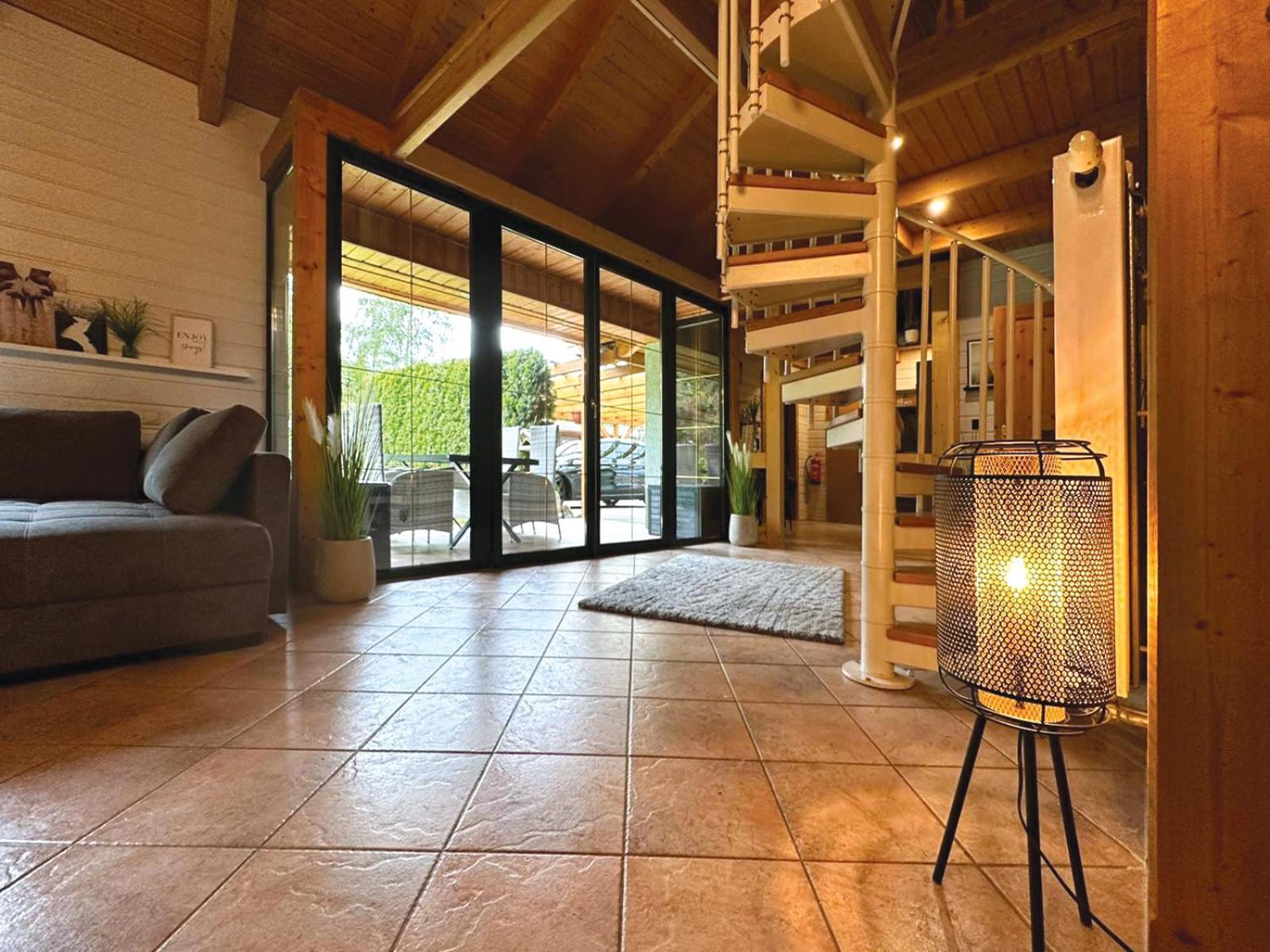 Am Hang, Sky-entertainment, Dazn, Carport, Alles Barrierefrei Ferienhaus *